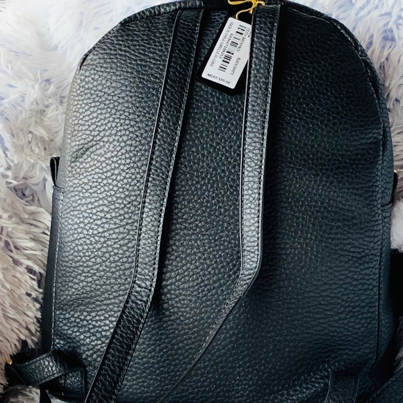 Bebe Backpack ๐ - Picture 3 of 3